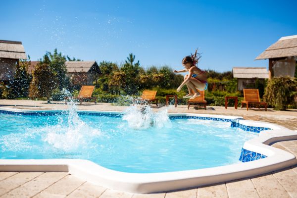 Passez vos vacances en camping à Puy du Fou.